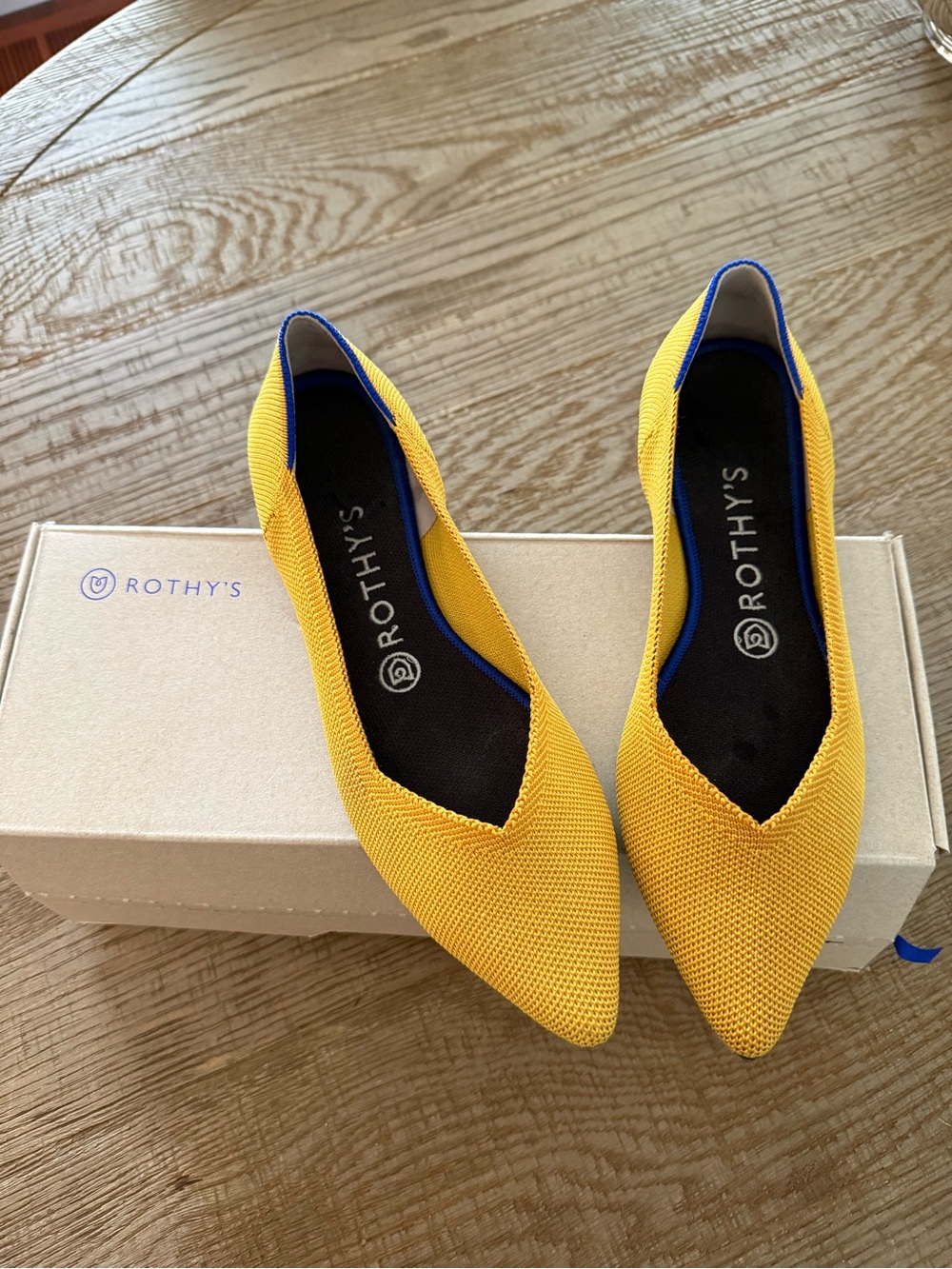 Rothy's Yellow Pointed Knit Flats with Blue Trim